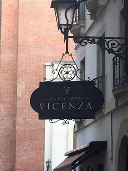 Hotel Antico 4*